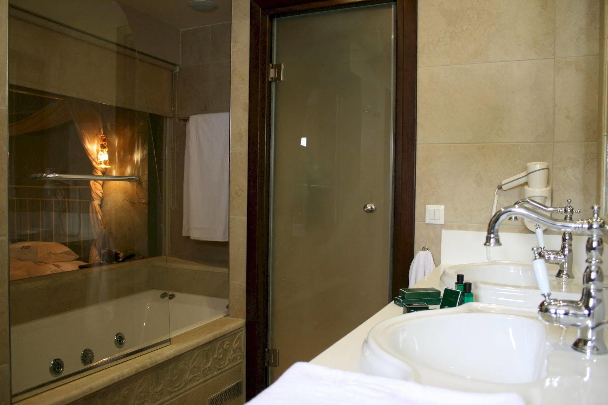 Corfu Mare Hotel -Adults Only Corfu (city) Exterior foto